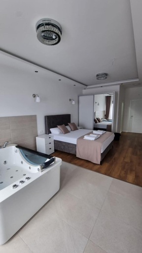 Others 2, Elan Luxury Apartments & Rooms
