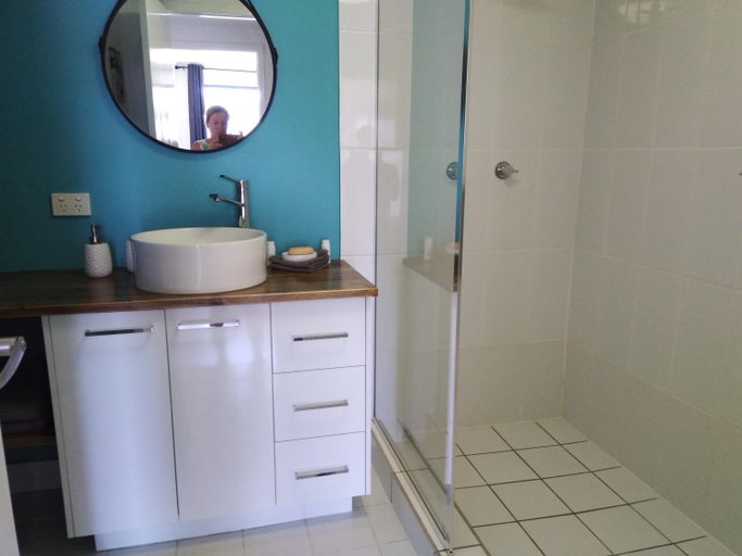 Bedroom 4, Cosy, self-contained and central to everywhere, Gold Coast