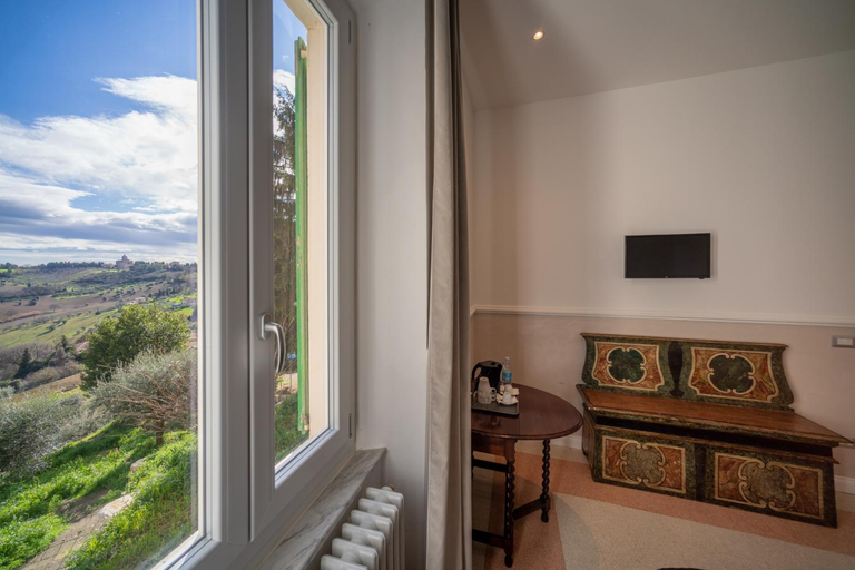 Others 4, Residence Sferisterio, Macerata