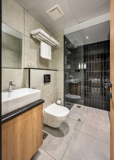 Bathroom 4, Grand Continent Koramangala, Bangalore, Bangalore