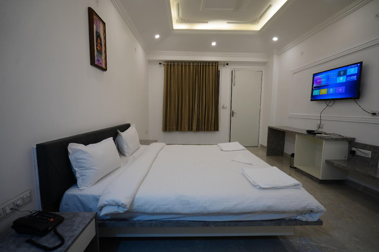 Bedroom 2, Arryaa Inn, Udaipur