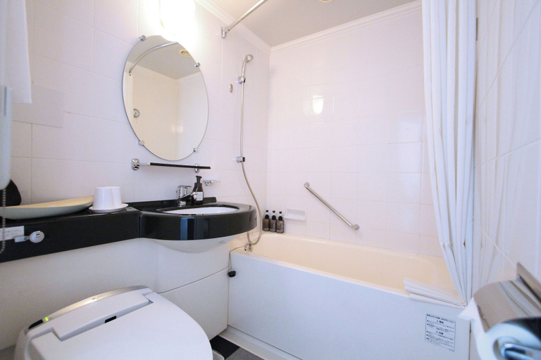 Bathroom 4, KOKO HOTEL Osaka Shinsaibashi, Osaka