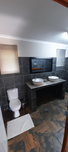 Bathroom 7