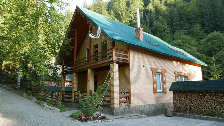 Others 4, Lavanda Country Club, Nadvirnians'kyi