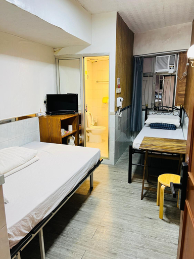 Bedroom 16