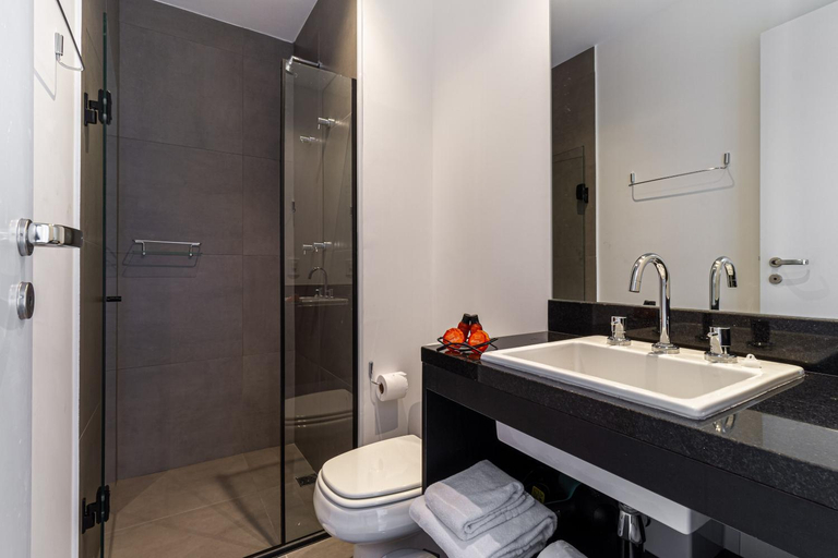 Bathroom 15