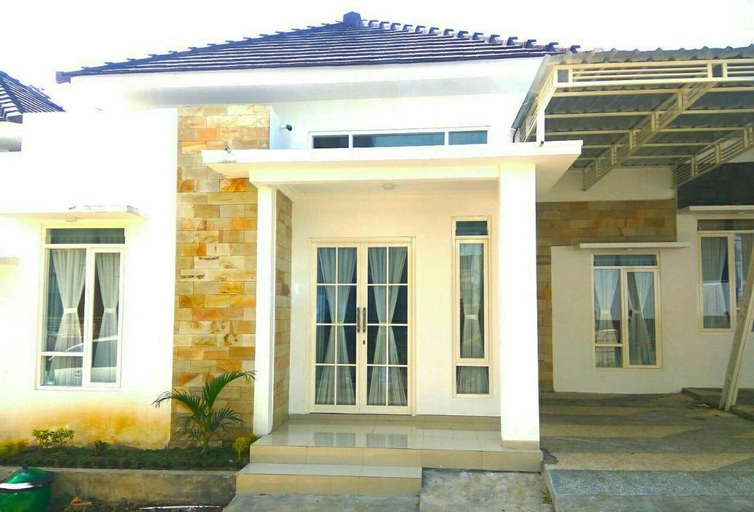 Villa D'coopers 1 depan JATIM PARK2 pas 3bedroom, Malang