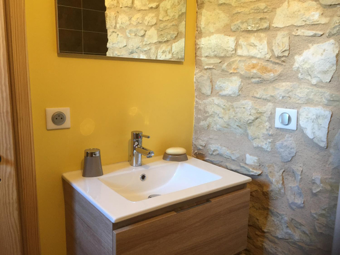 Bathroom 2, Domaine de Galoubet Lot, Lot