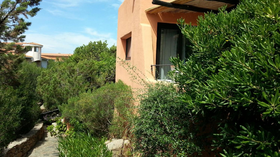 Exterior view 5, NRH Baja Sardinia Cottage, Olbia-Tempio