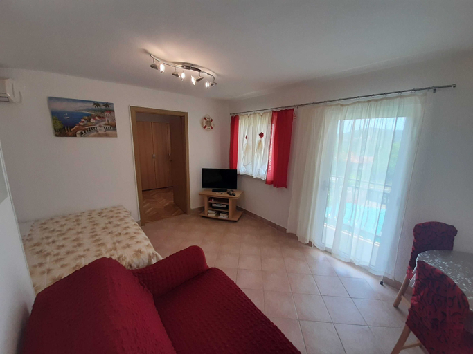 Others 5, Cozy Apartments With Private Balcony Vinisce, Marina