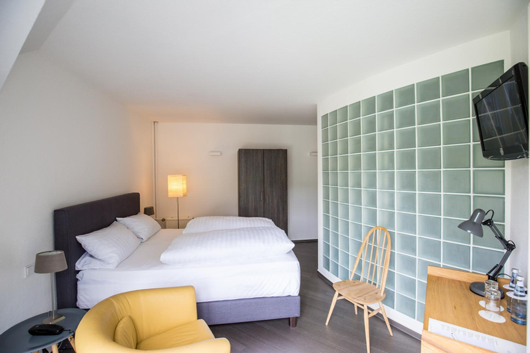 Bedroom 8