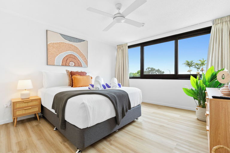 Bedroom 4, Aquarius Esplanade Retreat, Cairns