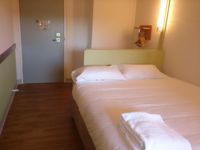 Bedroom 11