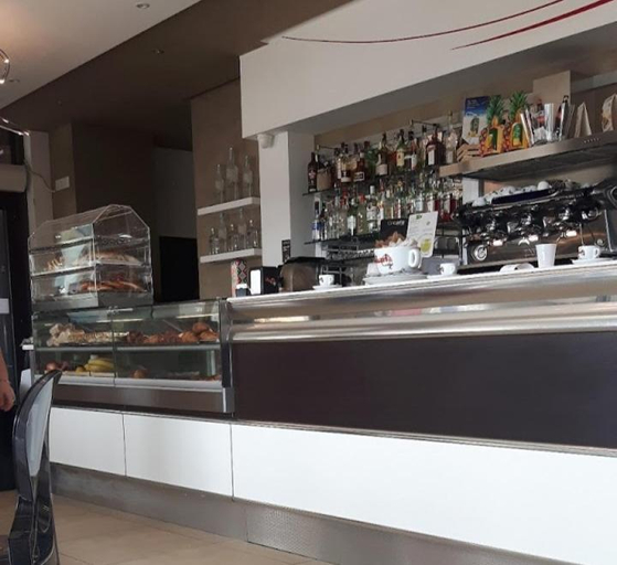 Food & Drinks 3, El Primero, Lecce