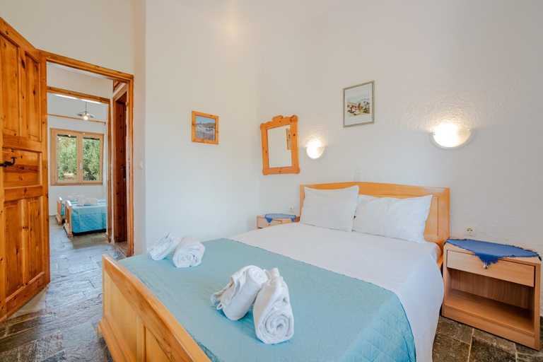 Bedroom 3, Athina Villas, Crete