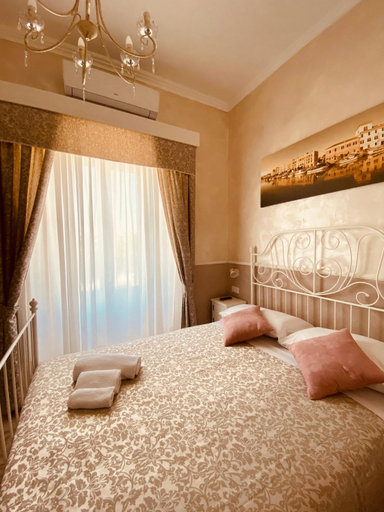 Others 2, Domus Valadier Luxury, Rome