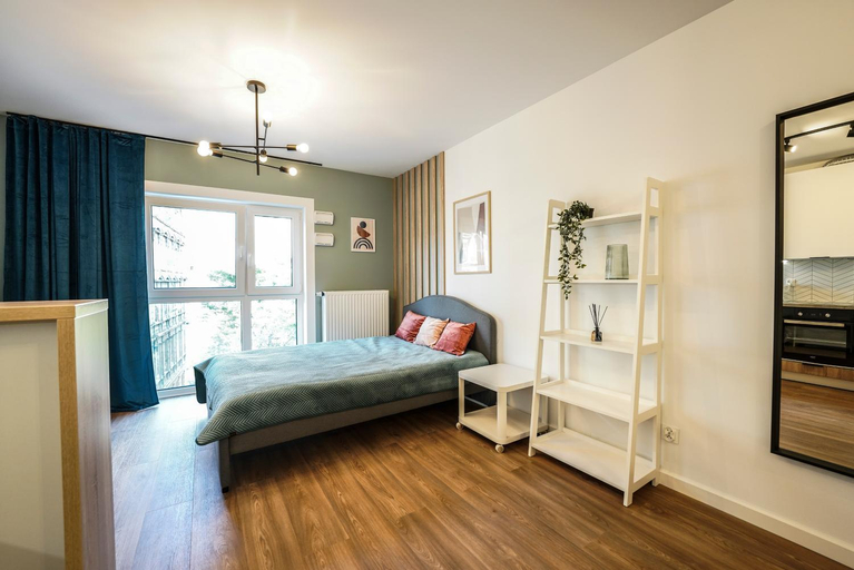 Others 4, Dom na Kurkowej 32, Środa Śląska