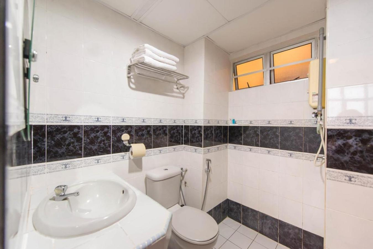Bathroom 3, Maison Seaview Suites Port Dickson, Port Dickson