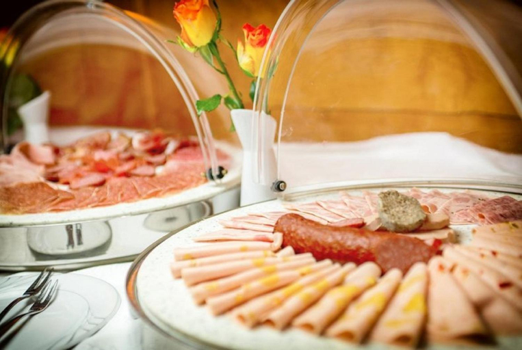 Food & Drinks 5, Hotel Garni Schick, Hochtaunuskreis