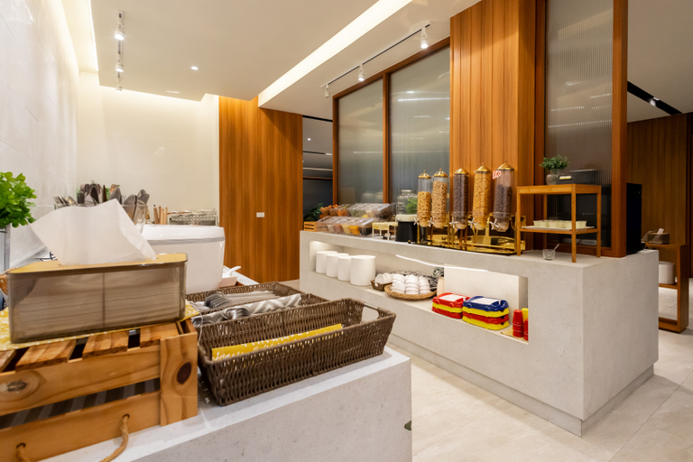 Food & Drinks 5, Good Nakhonsawan Hotel, Muang Nakhon Sawan