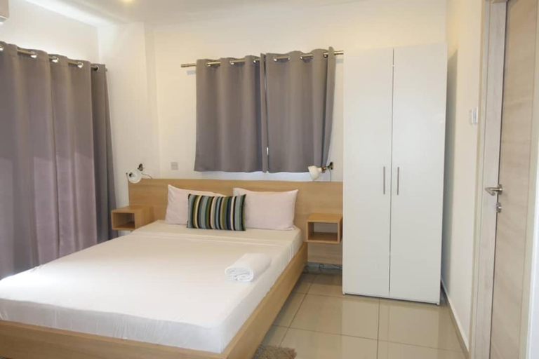 Others 5, Gallery suites and Apartments, Accra