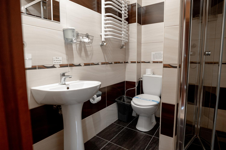 Bathroom 3, Chalet Filvarok, Skolivs'kyi