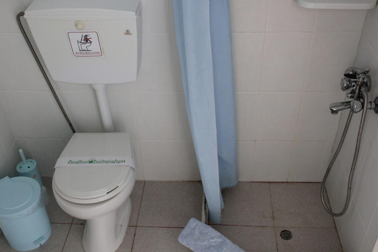 Bathroom 1, Maria Rooms, North Aegean