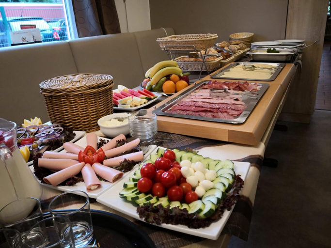 Food & Drinks 3, Weinhaus Hotel, Aurich