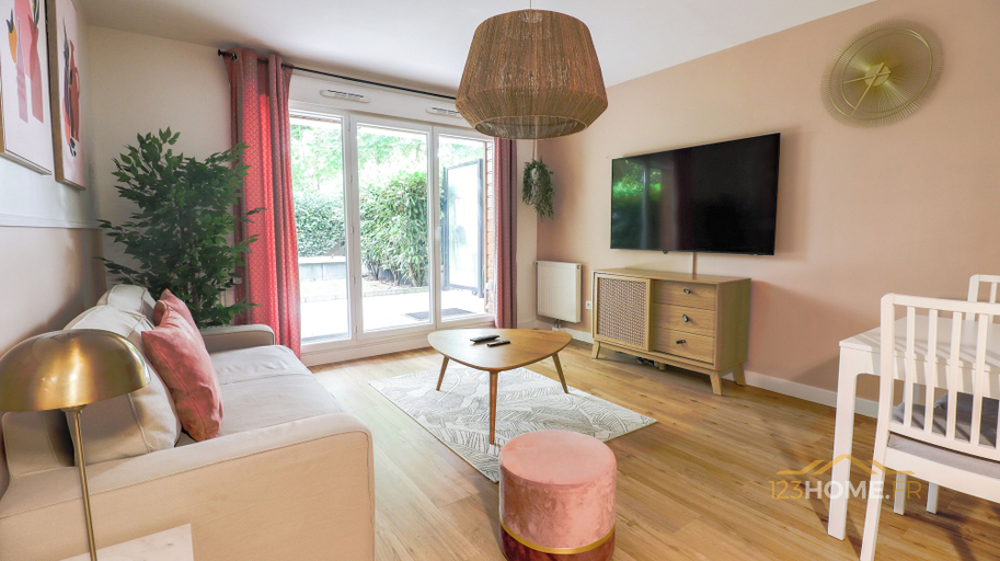 Others 4, 123home- Garden & spa, Seine-et-Marne
