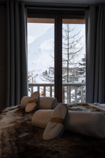 Bedroom 4, Chalet Eden Roc, Savoie