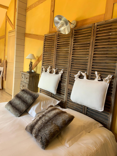 Bedroom, Le Chalet d'Etienne, Vosges