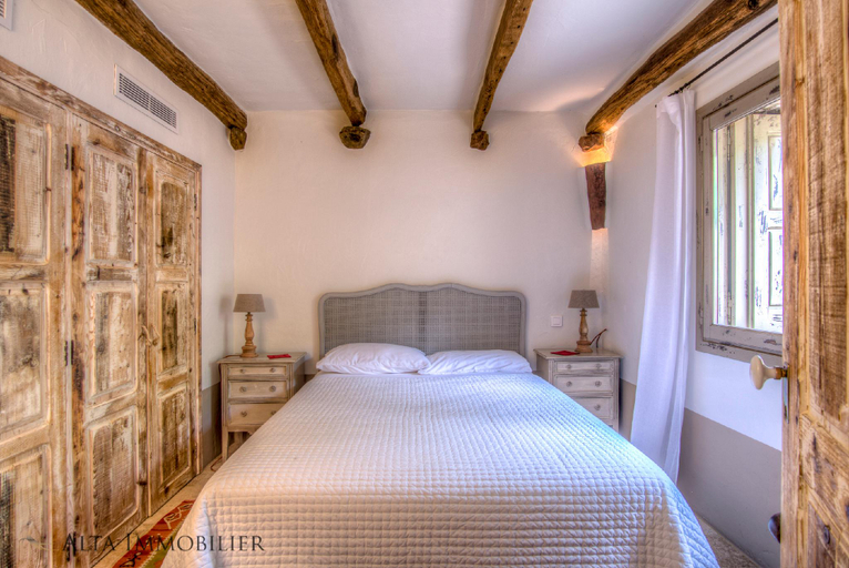 Bedroom, Villa Serenità Pallombaggia, Corse-du-Sud