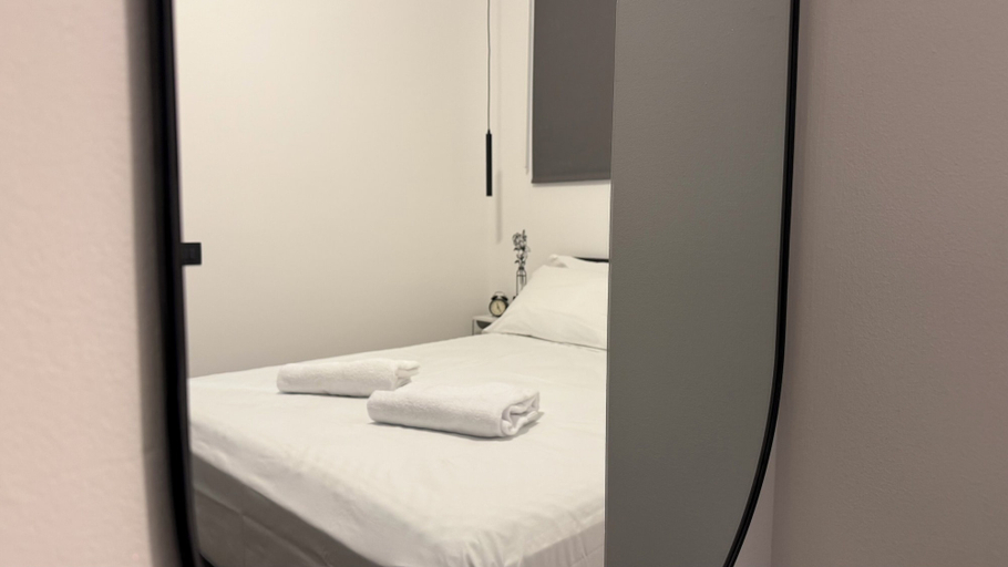 Bedroom 3, M&P Beach House, Imperia