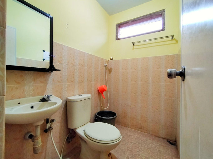 Bathroom, Economy Double Room 1, Banyuwangi