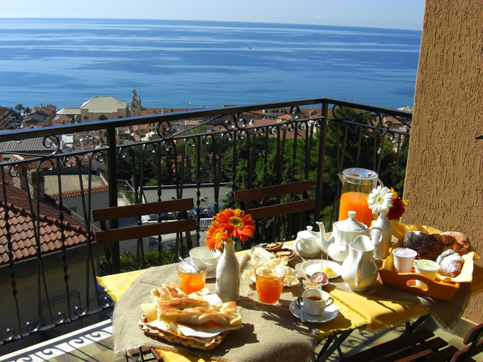 Others, Pietra Preziosa Bed & Breakfast, Savona
