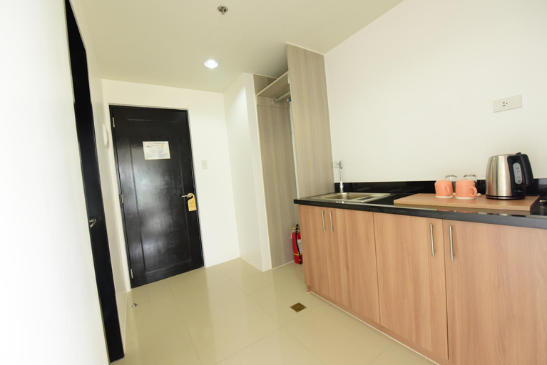 Dining Room 13