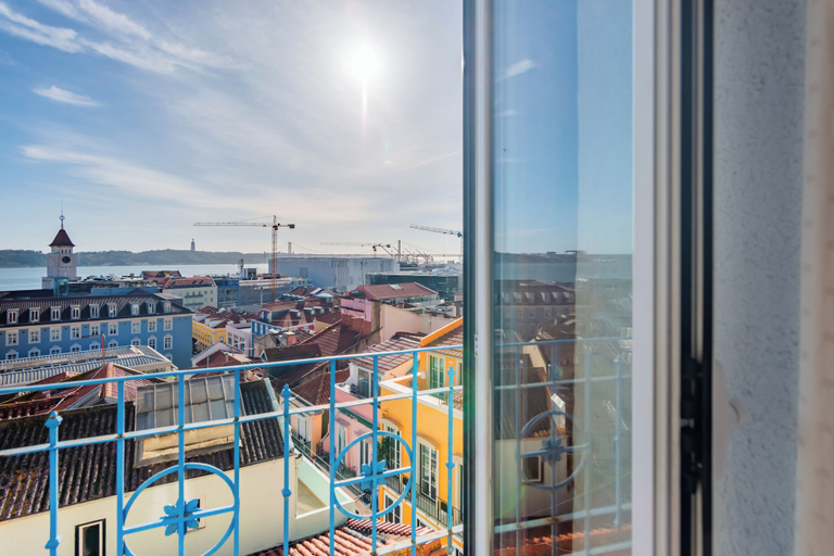 Others 5, Bica's River View Duplex, Lisbon