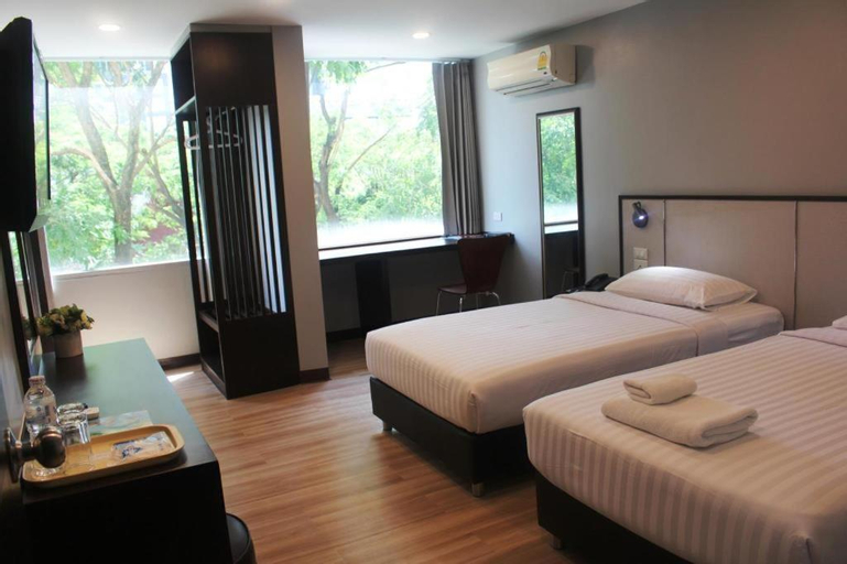 Bedroom 27