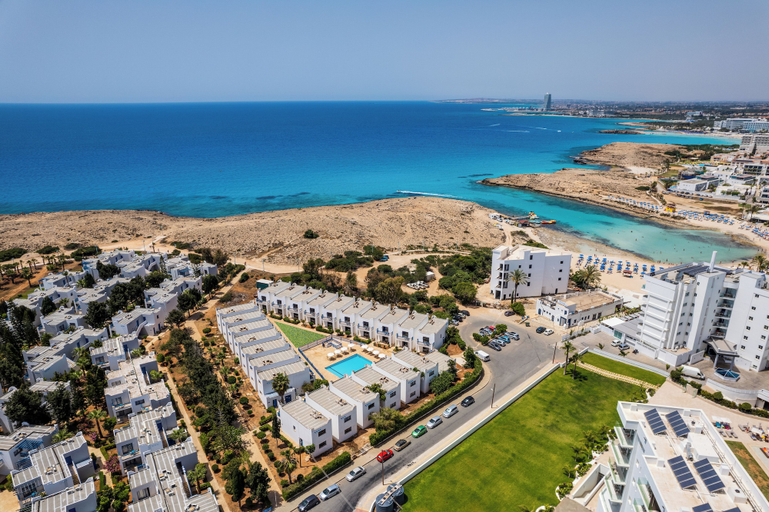 Exterior & Views 2, Kritamo Beach Hotel Apartments