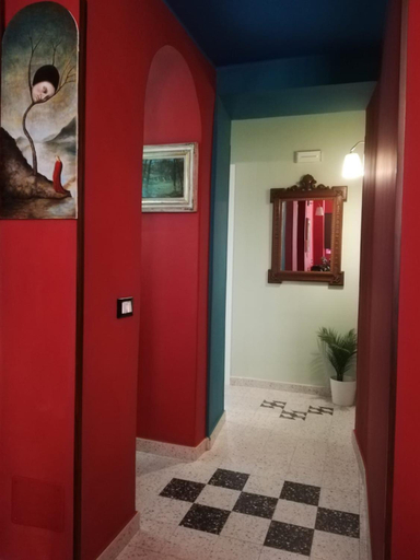 Others 4, The Painter's House, Roma