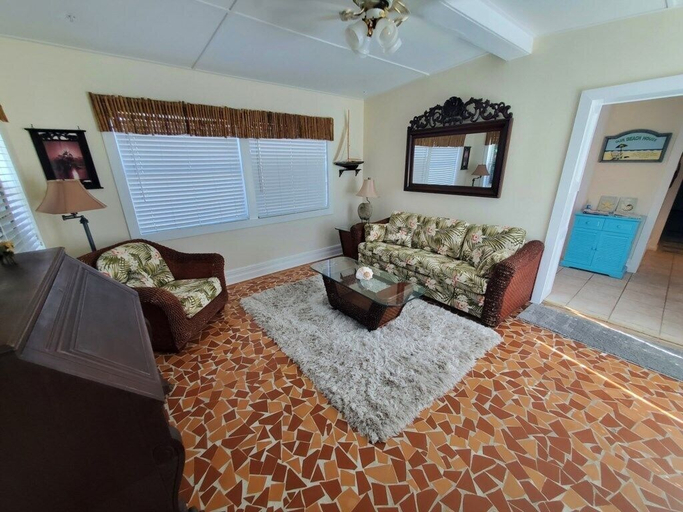 Bedroom 2, Tropical Holiday, Saint Johns