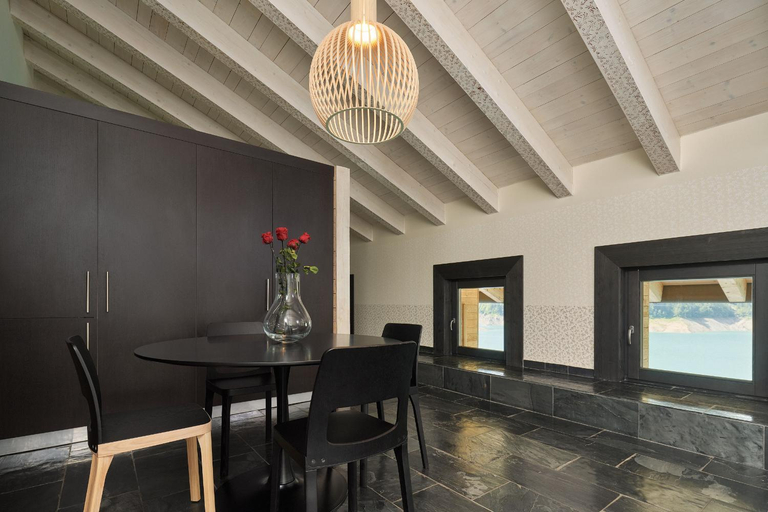 Others 5, NS SUITE SAURIS, Udine