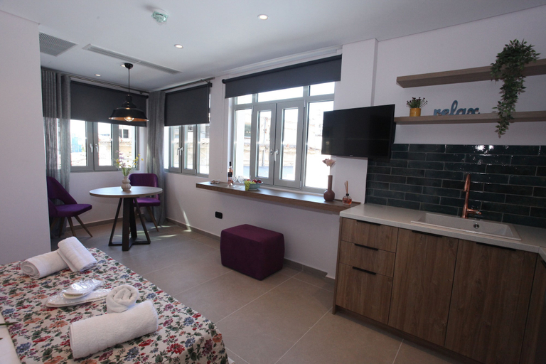 Others 5, IPELHOME AVISSINIAS APARTMENTS, Attica