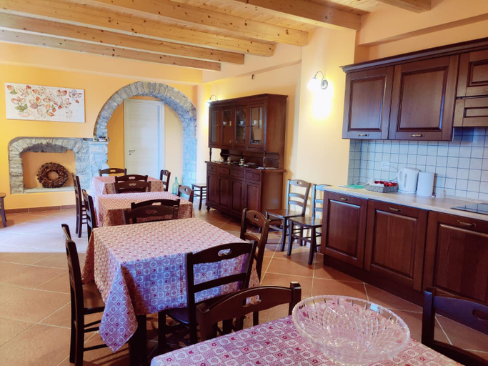 Others 5, Tenuta Barone, Campobasso