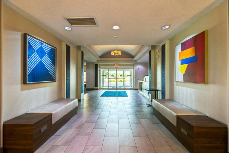 Public Area, Holiday Inn Express & Suites SALINA by IHG, Saline