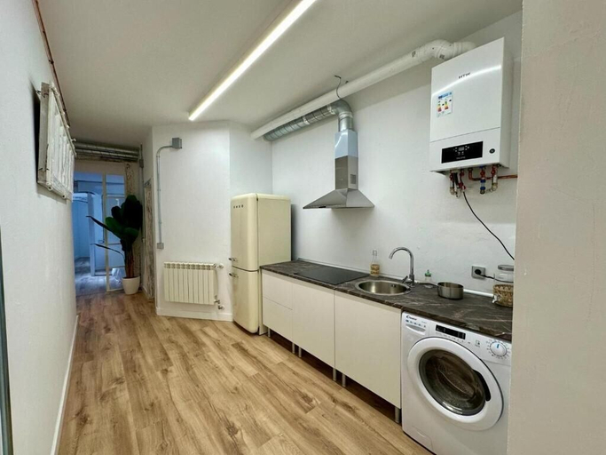 Others 3, Apartamentos Carolina by gaiarooms, León