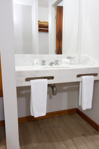 Bathroom 5, Di Giulio Hotel, São José dos Campos
