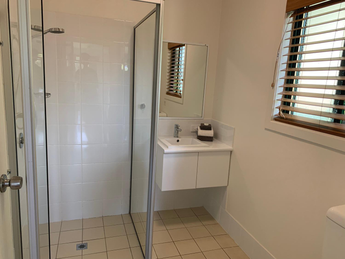 Bedroom 5, Fernmount Stay, Bellingen