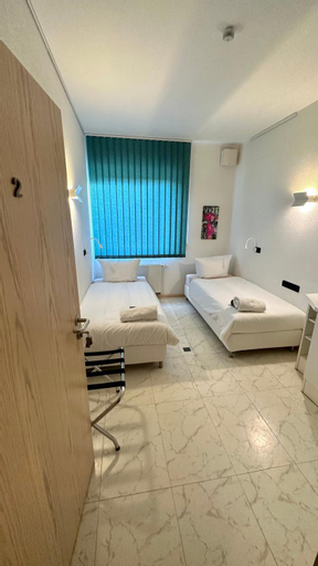 Bedroom 23