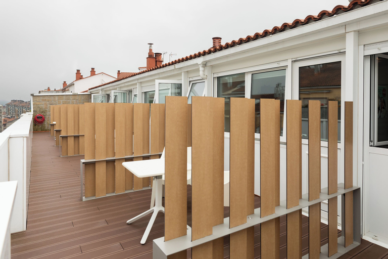 Exterior & Views 2, Pension Residencia F&F, A Coruña